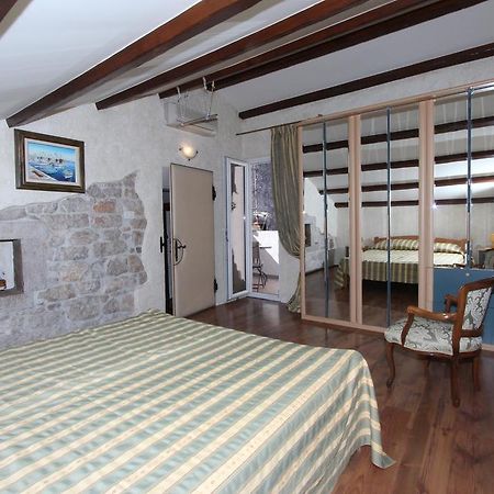 Apartment Midea Rovinj Eksteriør billede