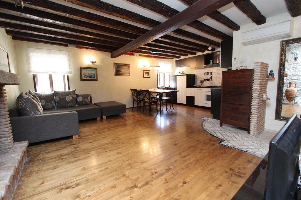 Apartment Midea Rovinj Værelse billede