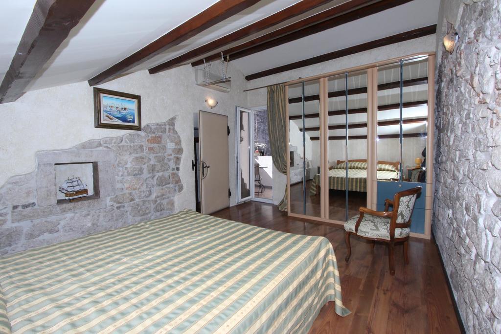 Apartment Midea Rovinj Eksteriør billede