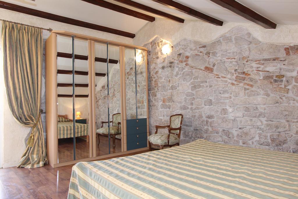 Apartment Midea Rovinj Eksteriør billede