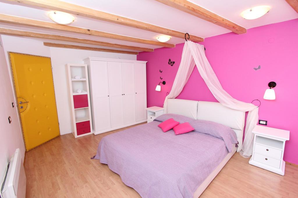 Apartment Midea Rovinj Eksteriør billede